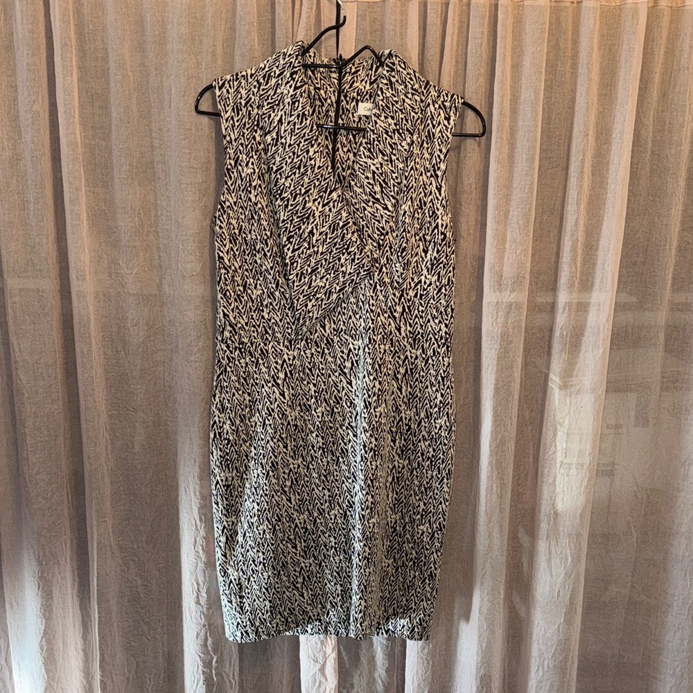 Calvin Klein Black & White Sleeveless V-Neck Midi Dress